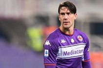 Rumour Has It Juventus Fiorentina Set Talks Thrash Out Vlahovic Deal