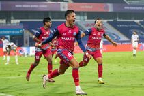 Isl Jfc Vs Neufc Highlights Late Drama Ensures Jamshedpur Rise To Third With Win Over Northeast Utd