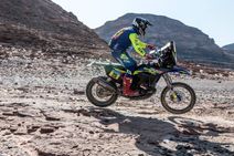 Dakar 2022 Despite Broken Ribs Harith Noah Keeps Fighting All The Way