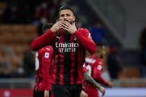Milan 3 1 Roma Rossoneri Reassert Title Credentials Against Mourinho Nine Men