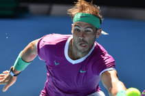 Australian Open Nadal Overcomes Marathon First Set Seal Quarter Final Spot Mannarino