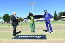 India Vs South Africa 3rd Odi Kl Rahul Opts To Bowl First In Cape Town Four Changes To Playing 