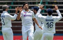 India Vs South Africa 2nd Test Day 2 Shardul Thakur Blows Give Visitors Edge