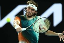 Australian Open Tsitsipas Cruises Past Sinner To Reach Semis