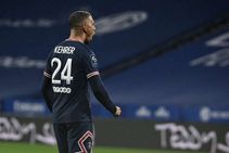Psg Draw At Lyon Ligue 1 Kehrer Equaliser As Messi Misses Game