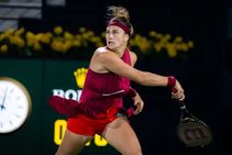 Dubai Tennis Championships Top Seed Sabalenka Holder Muguruza Advance Sania Hradecka In Qf