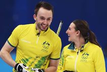 Winter Olympics Australia Finally Record Wins In Curling After Chaotic Sunday