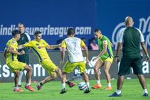 Isl Kerala Blasters Vs Northeast United Fc Preview Team News Timing Prediction Tv Live Streaming