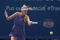 Qatar Open Kvitova Azarenka Pull Out Top Seeds Have It Easy