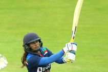 Indian Women Suffer 3 Wicket Loss To Nz In Second Odi