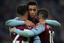 Premier League Fantasy Picks Young Talents Offer Goal Threat Risky Goalkeeper Choice Could Be Shrewd