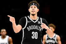 Curry Helps New Look Nets Snap 11 Game Skid Steph Stars Warriors Lose