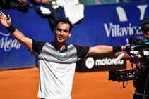 Atp Tour Martinez First Title Chile Open Defeats Baez