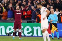 West Ham 2 0 Sevilla Aet 2 1 Agg Yarmolenko Sends Brilliant Hammers Through