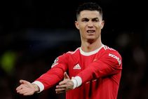 Rumour Has It Cristiano Ronaldo Stay Manchester United