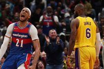 Lakers Lose Lebron Surpasses Malone All Time Scoring List Garland Carries Cavs