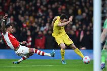 Arsenal 0 2 Liverpool Jota And Firmino Fire Liverpool To Within A Point Of Manchester City