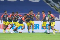 Isl Atkmb Vs Hfc Preview Atk Mohun Bagan Have Mountain To Climb Against On Song Hyderabad