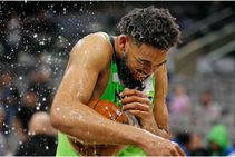 Karl Anthony Towns Scores Nba Season High 60 Points