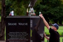 Shane Warne Dies Family Accept Offer Of State Funeral