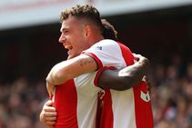 Arsenal Manchester United Red Devils Champions League Hopes Over Premier League