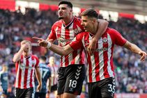 Southampton 1 0 Arsenal Gunners Fail To Capitalise On Spurs Slip Up As Bednarek Deals Another Blow