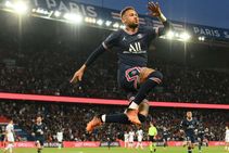 Paris Saint Germain Beat Marseille Classique Report Neymar Kylian Mbappe