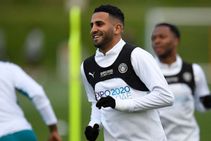 Transfer Rumours Man City Star Riyad Mahrez Barcelona Psg Target