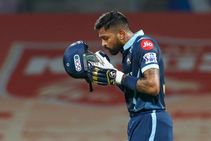 Ipl 2022 Captaincy Has Helped Hardik Pandya Temper His Emotions Feels Senior Pro Mohammed Shami