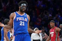 Joel Embiid Return Lifts Philadelphia 76ers Game 3 Win Mavericks Hold Serve At Home