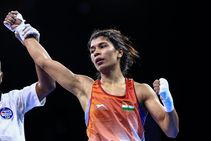 th Iba Womens World Boxing Championships Nikhat Storms Into Final Manisha Parveen Exit With Bronze