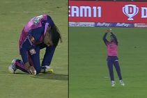 Ipl 2022 Riyan Parag Drops A Sitter To Give Rajat Patidar A Breather Netizens Remind Him Of Karma