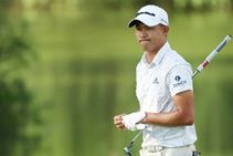 Us Open Collin Morikawa And Joel Dahmen Share Lead At Five Under Heading Into The Weekend