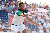 Daniil Medvedev Fights Back Atp Tour Mallorca Championships
