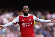 Alexandre Lacazette Joins Lyon Ligue 1 Arsenal Premier League