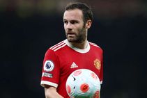 Another Juan Bites The Dust Mata Follows Pogba Lingard Out Of Manchester United