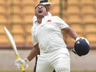 Sarfaraz Khan Ton For Dad And Thigh Thump Celebration For Late Sidhu Moosewala