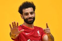 Mohamed Salah Signs Long Term New Liverpool Contract Premier League