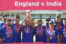 India Vs England 3rd T20i Full List Of Award Winners Man Of The Series Post Match Presentation