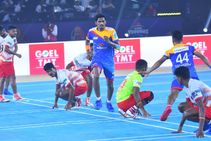 Ultimate Kho Kho Telugu Yoddhas Gujarat Giants Win Their Last League Game Prithvi Shaw Cheers Pla