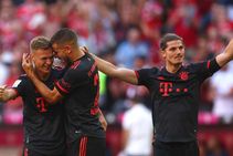 Bayern Munich 2 0 Wolfsburg Bundesliga Champions Go Two From Two To Start New Season