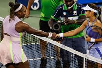 Emma Raducanu Bests Serena Williams In Opening Round Of The Western Southern Open