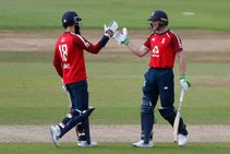 Jos Buttler Moeen Ali Not In Favour Of Running Out Batters At Non Strikers End