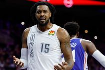 Houston Rockets Oklahoma City Thunder Negotiate Eight Player Trade Derrick Favors Nba