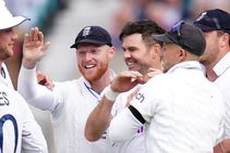 Sports In Britain Resume Pay Tribute To Queen Elizabeth Ii