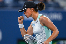 Us Open 2022 Swiatek Finishes Strong Reach Second Week Flushing Meadows Davis Win