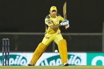Will Ms Dhoni Retire From Ipl Twitter Goes Into Meltdown As Fans Wait Announcement