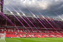 The Queen Manchester United Shares Sorrow Of The Nation After The Queen Dies Aged 