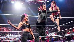 Wwe Monday Night Raw Results Recap And Highlights September 5 