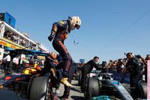 Dutch Gp Max Verstappen Wins Dramatic Race